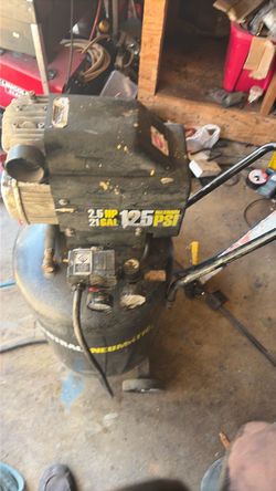 Neumatic 21 Gal 125 PSI Air Compressor