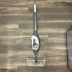 Shark Pocket Mop Professional