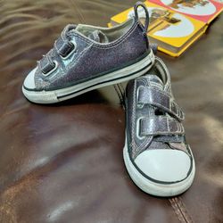 Converse Toddler Glitter Sneakers 7