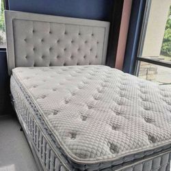 BRAND NEW MATTRESS (still in plastic)