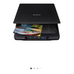 Epson - Perfection V39 II Color Photo and Document Flatbed Scanner - Black