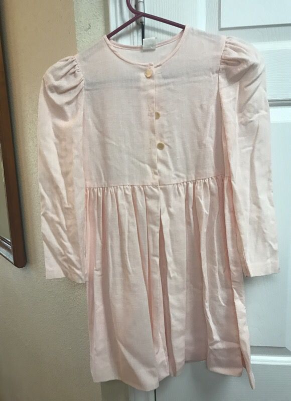 Simple pink dress size 8