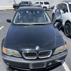 2005 BMW 325i