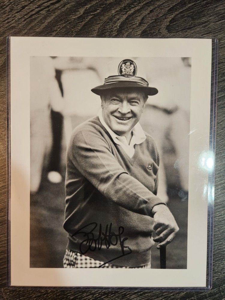 Signed 8x10 Bob Hope Photo Autograph Picture Hollywood Celebrity Auto