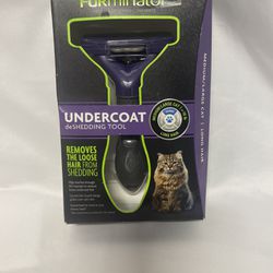 FURminator Undercoat Deshedding Tool, Med/Lg Cat, Long Hair - UPC: 811(contact info removed)82