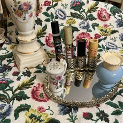 Vintage Vanity Lipstick Holder Mirrored Tray