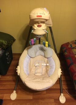 FISHER PRICE STARLIGHT PAPASAN CRADLE SWING