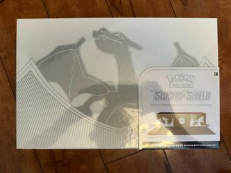 Pokemon Ultra Premium Collection Charizard