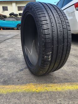 🔥 Used Pirelli Scorpion Tire – Excellent Tread! 🔥