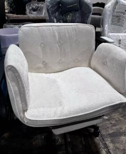 Cross Legged Office Chair