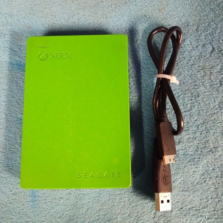 XBOX 2TB SEAGATE GAME DRIVE 