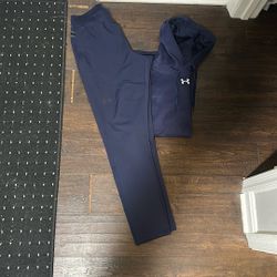 Ua Sweats New Never Worn Size Medium , 2 Hoodie New Never Worn Size Large 