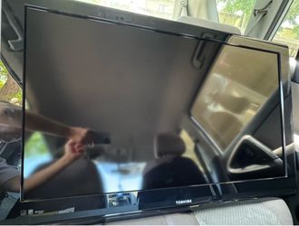 TOSHIBA 50” with harder