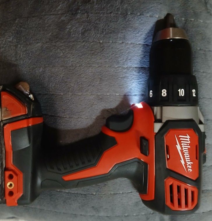 Milwaukee Drill/Driver