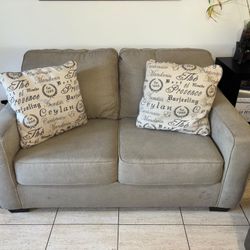 Small 2 Seater Couch In Good Conditions 