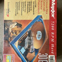 Maxtor DiamondMax Plus  30GB 7200RPM ATA-133 2MB Cache 3.5-Inch Hard Drive