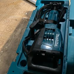 Makita Jackhammer 