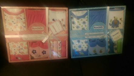 9 pc baby gift set