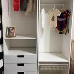 Kids Closet 