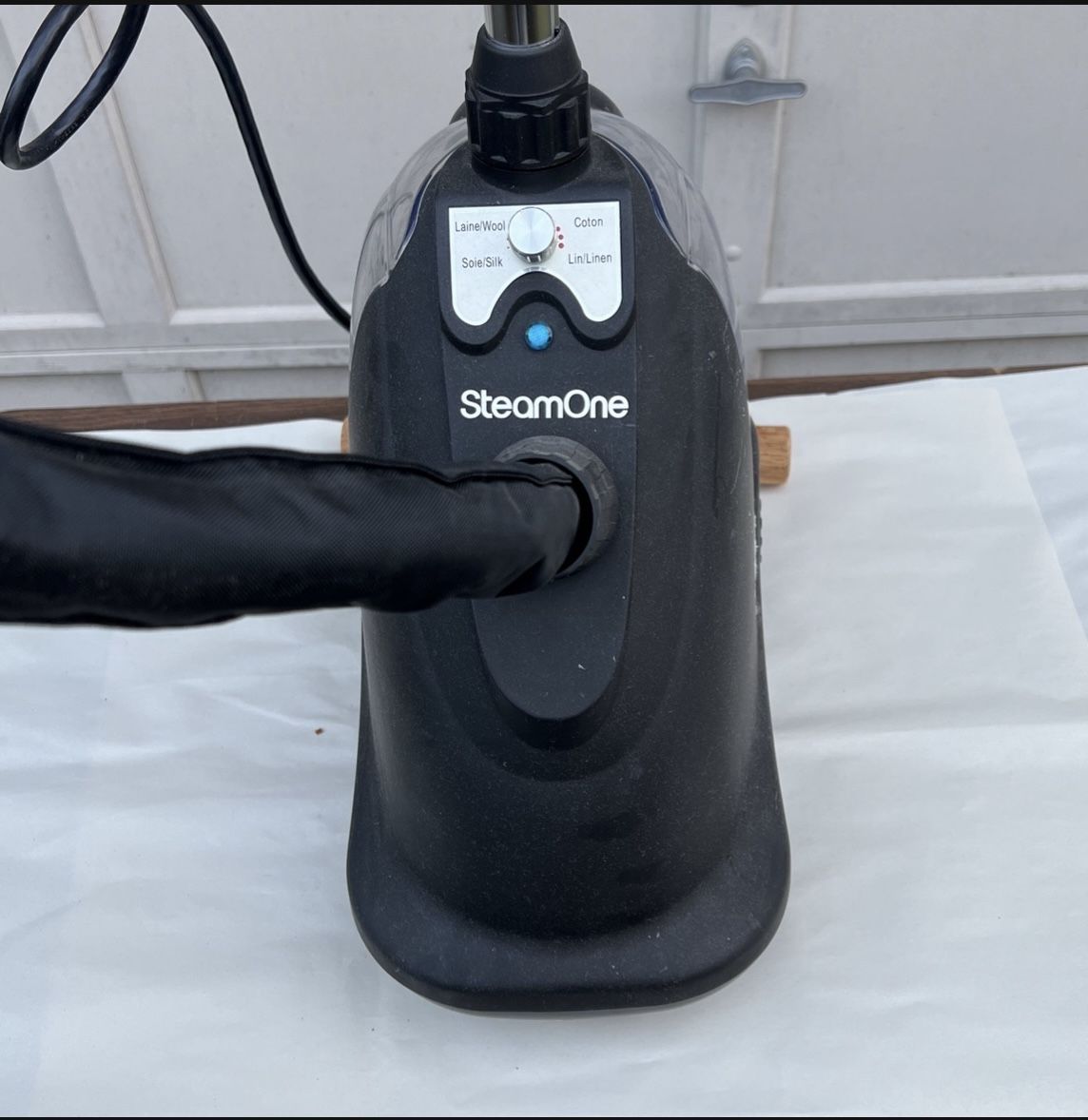 Garment Steamer SteamOne