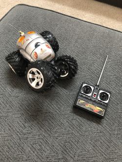 Remote controlled car