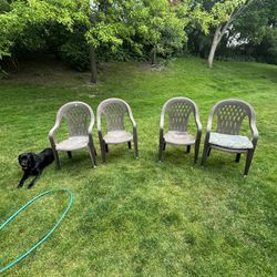 4 Plastic Chairs