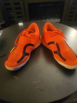 Puma basketball low tops
