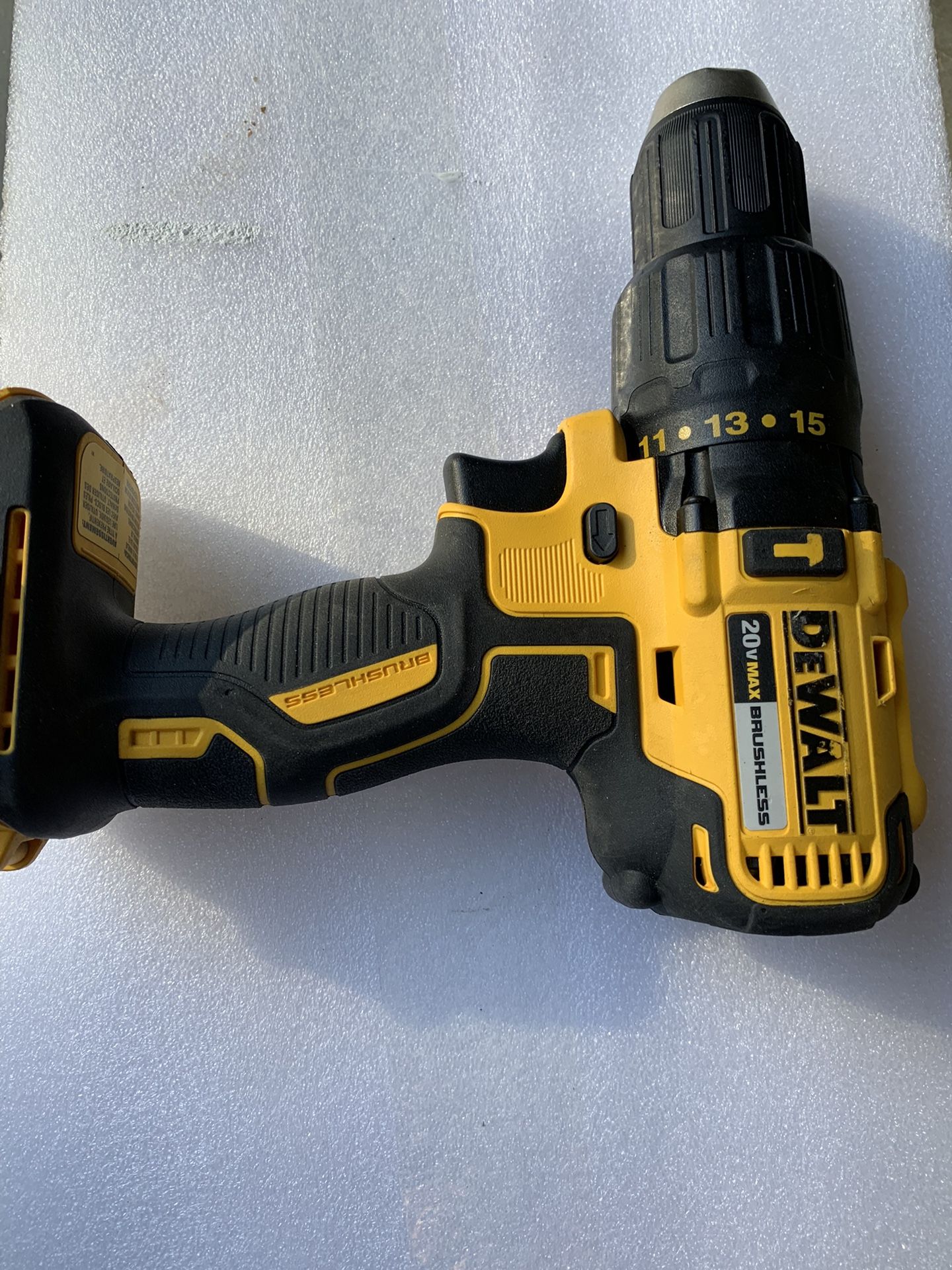 DeWalt DCD778B 20V Max 2 Speed 1/2" Cordless Brushless Hammer Drill Tool only It brand new and working like champ