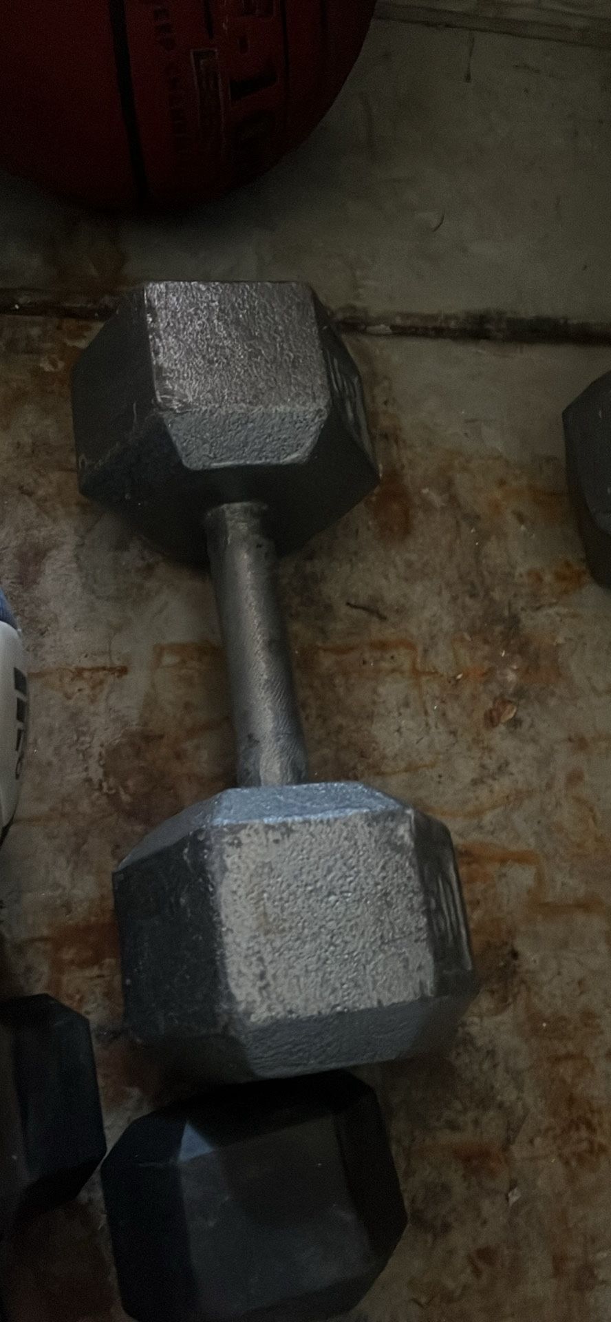 Dumbbell