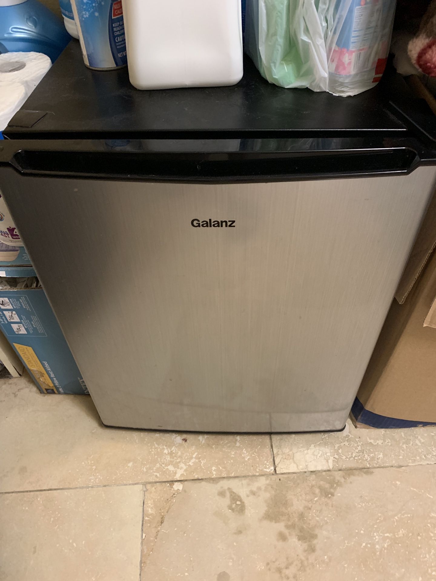 Galanz freezer