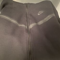 Nike Tech Jacket Black Medium