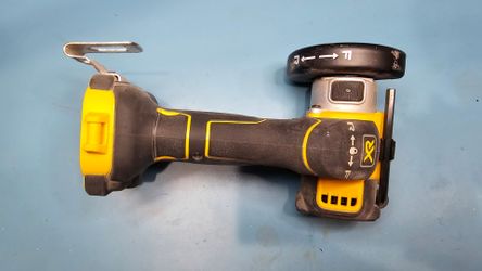 Dewalt Cur Off Tool DCS538