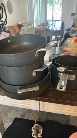 Pots set