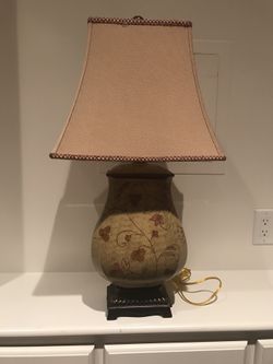 Table lamp