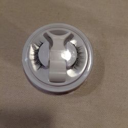 Magnetic Eyelashes 