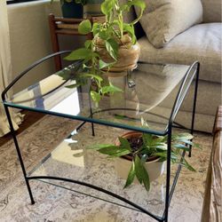 Set of 3 mid century Modern End Tables