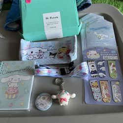 New Hello Kitty And Friends School Supplies