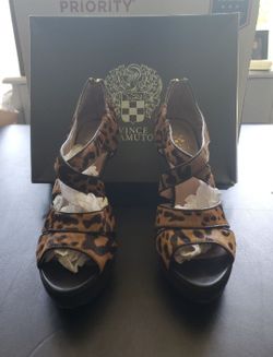 Vince Camuto Melva Leopard Platform Heel
