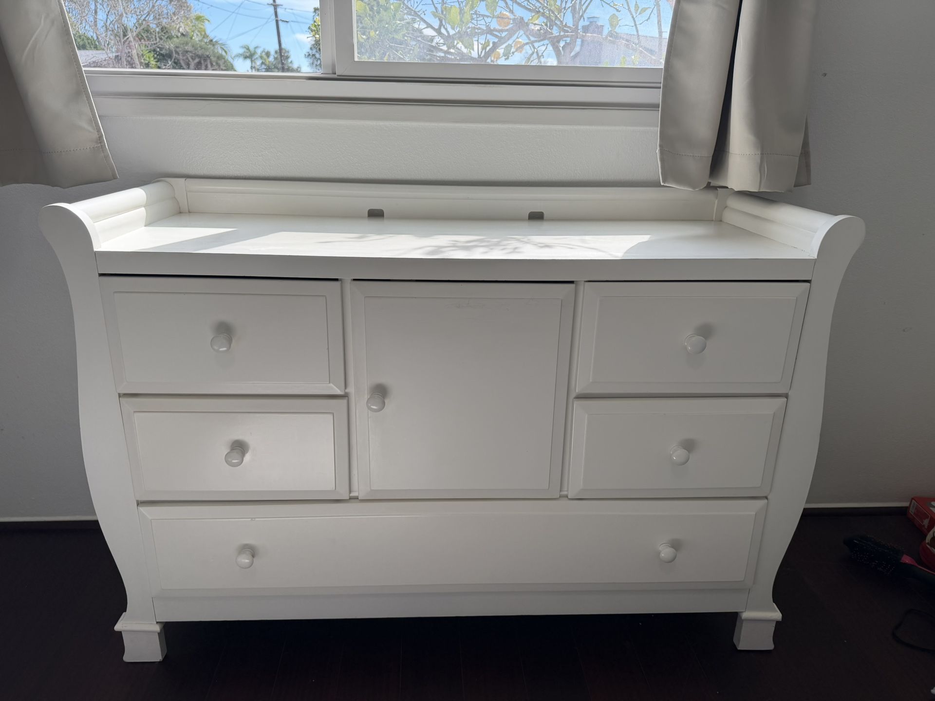 White Wooden Dresser/ Baby Changing Table