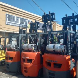 FORKLIFT NISSAN  5000 # Triple Mast 
