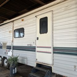 Logan RV 
