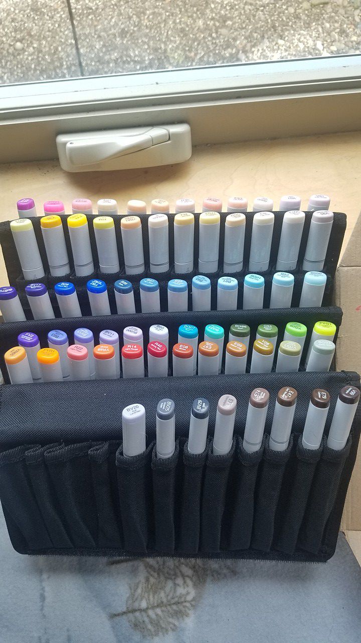 New! SET OF 68 COPIC REFILLABLE MARKERS AND CANVAS FOLDERS