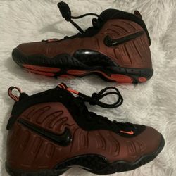 Kids Size 3.5 y Crimson Nike Foamposites