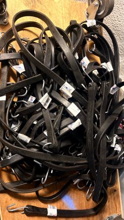Several bungee cords 34 inch in new condition