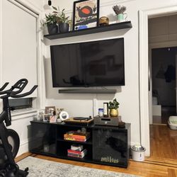 Modern Black TV Media Console – Great Condition + Free Wall Shelf!