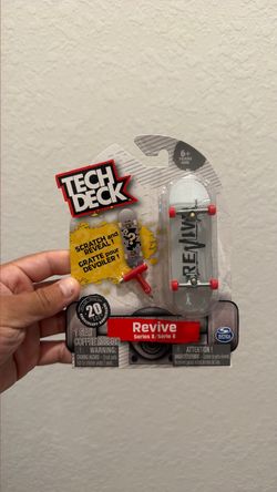 Tech Deck Revive Fingerboard Series 8