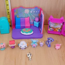 Gabby's Dollhouse Disco Room Lot