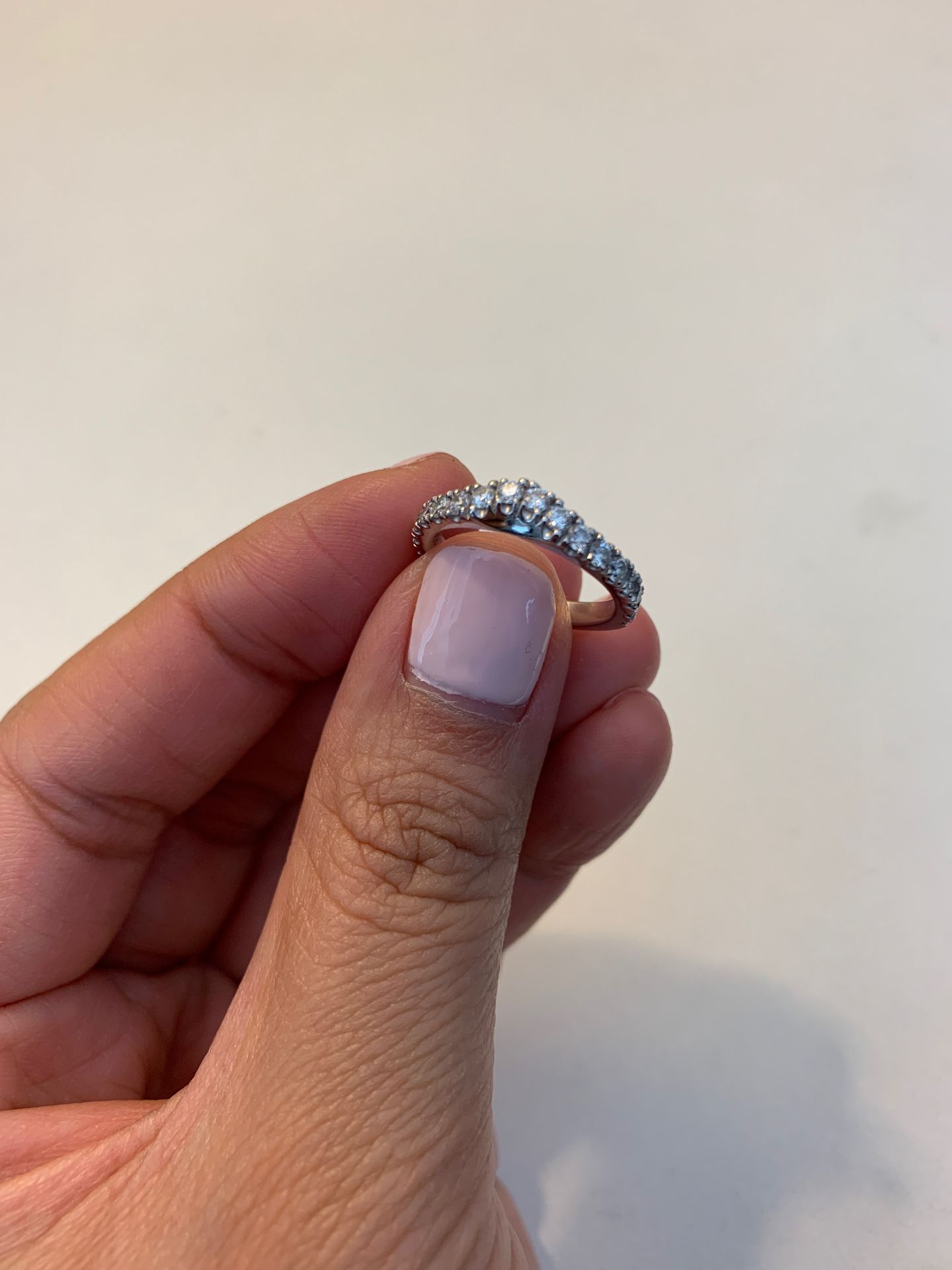 Diamond wedding ring