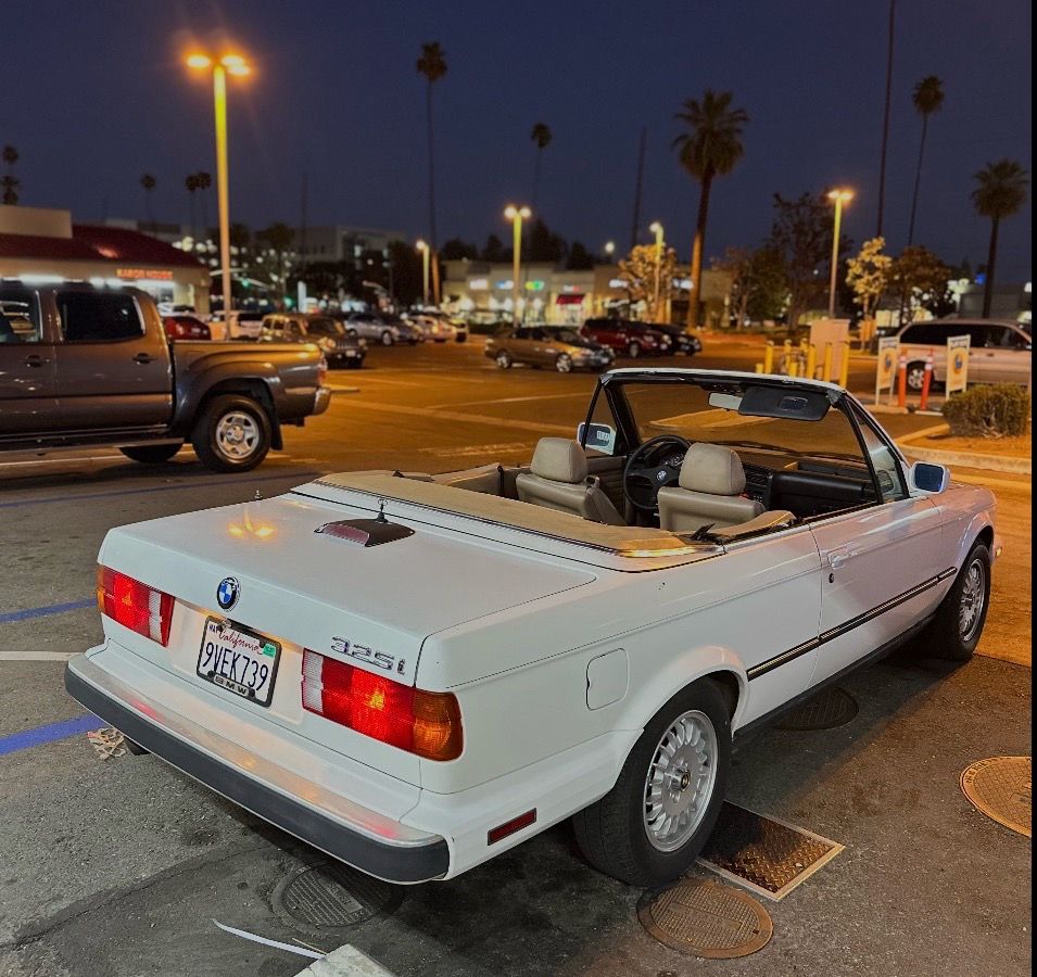 1989 BMW 325i