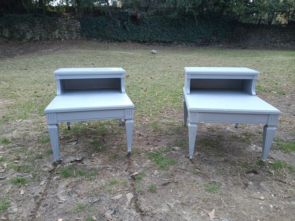 Set Of 2 Matching End Tables For Sale